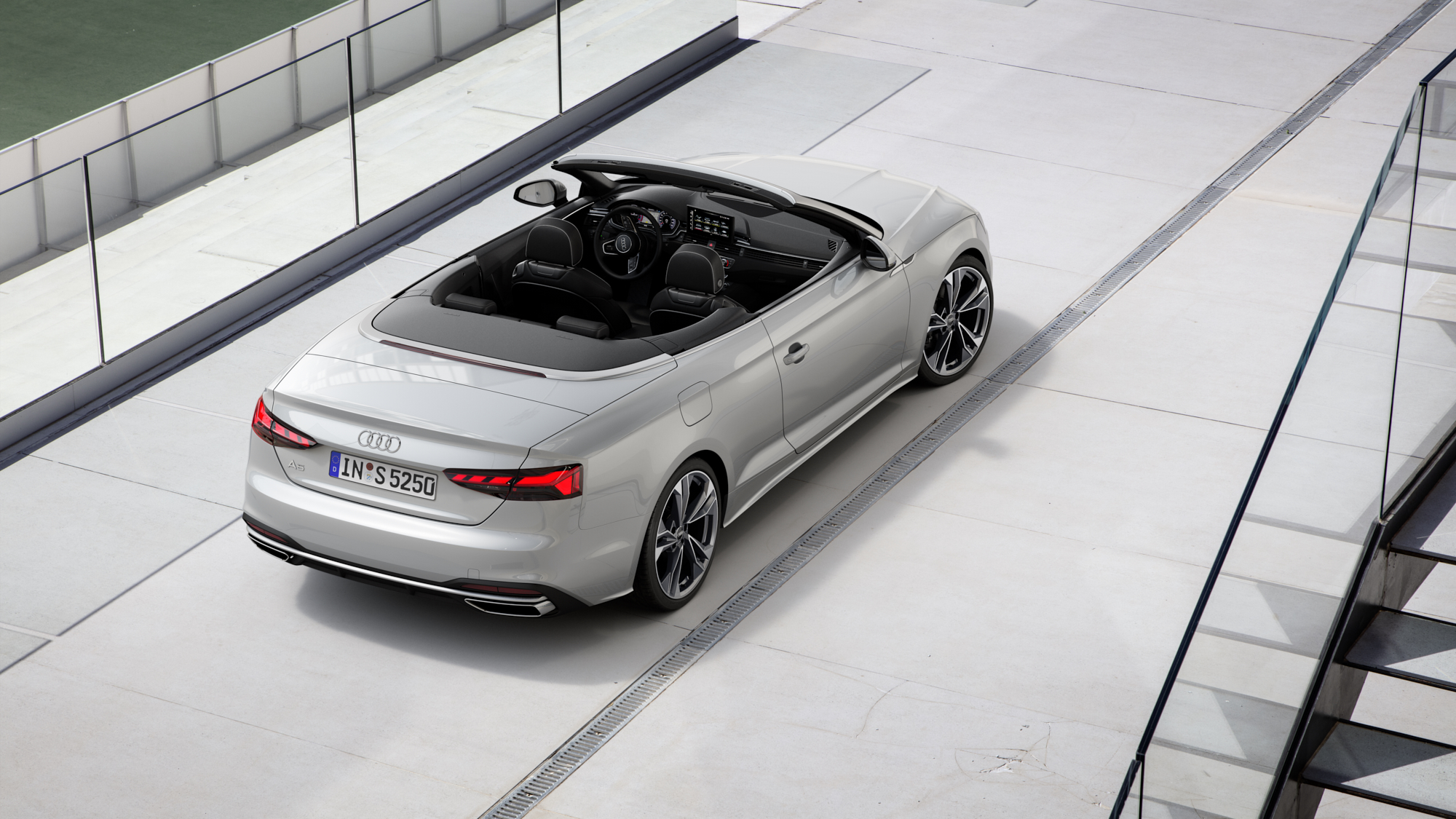 RWink_Audi_A5_Cabrio_Static_009_B2200