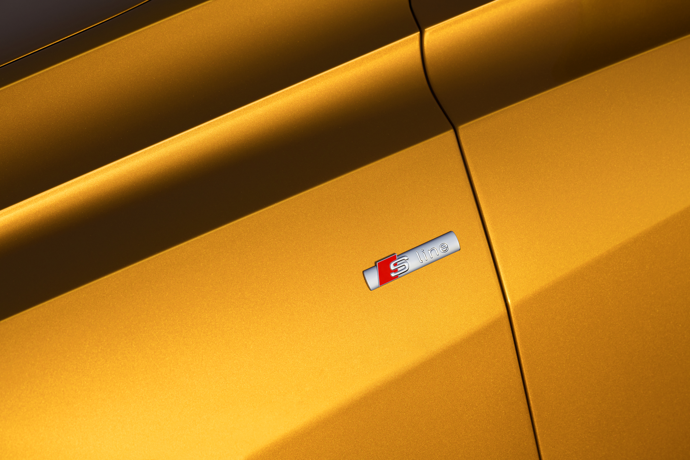 RWink_Audi_Q8_Detail_003_B2200