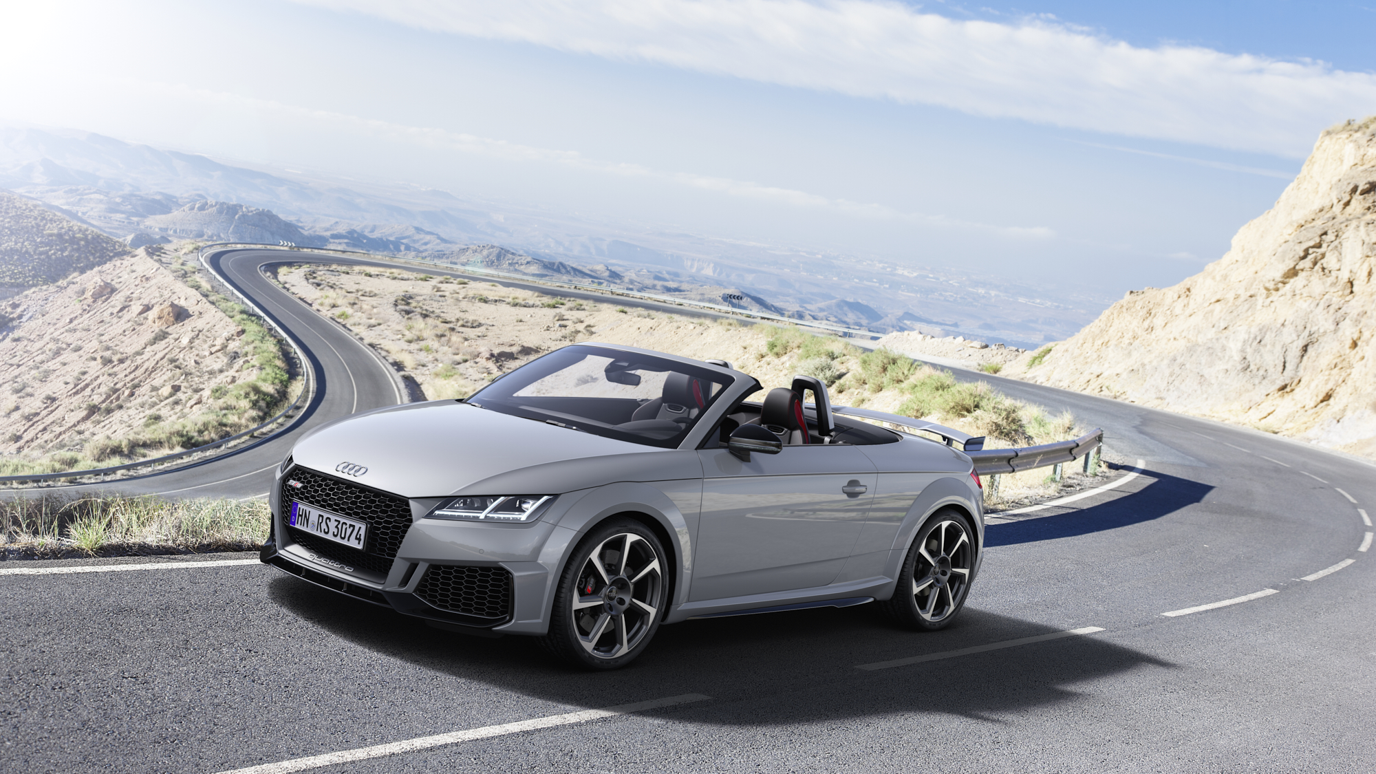 RWink_Audi_TTRS_Roadster_Static_005_B2200